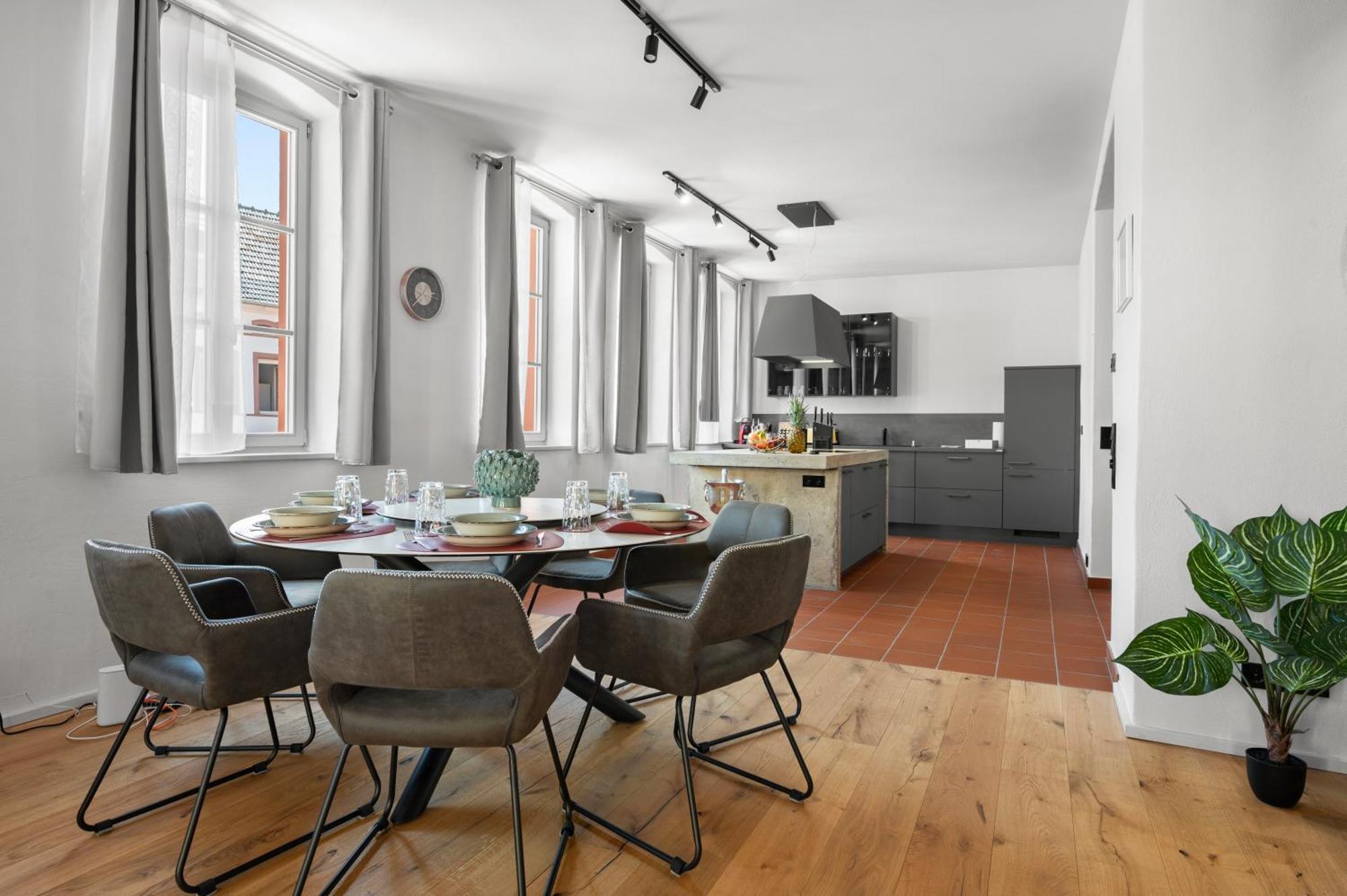 Lit Living Gruenstadt - Luxury- Style Boutique Apartments Екстериор снимка